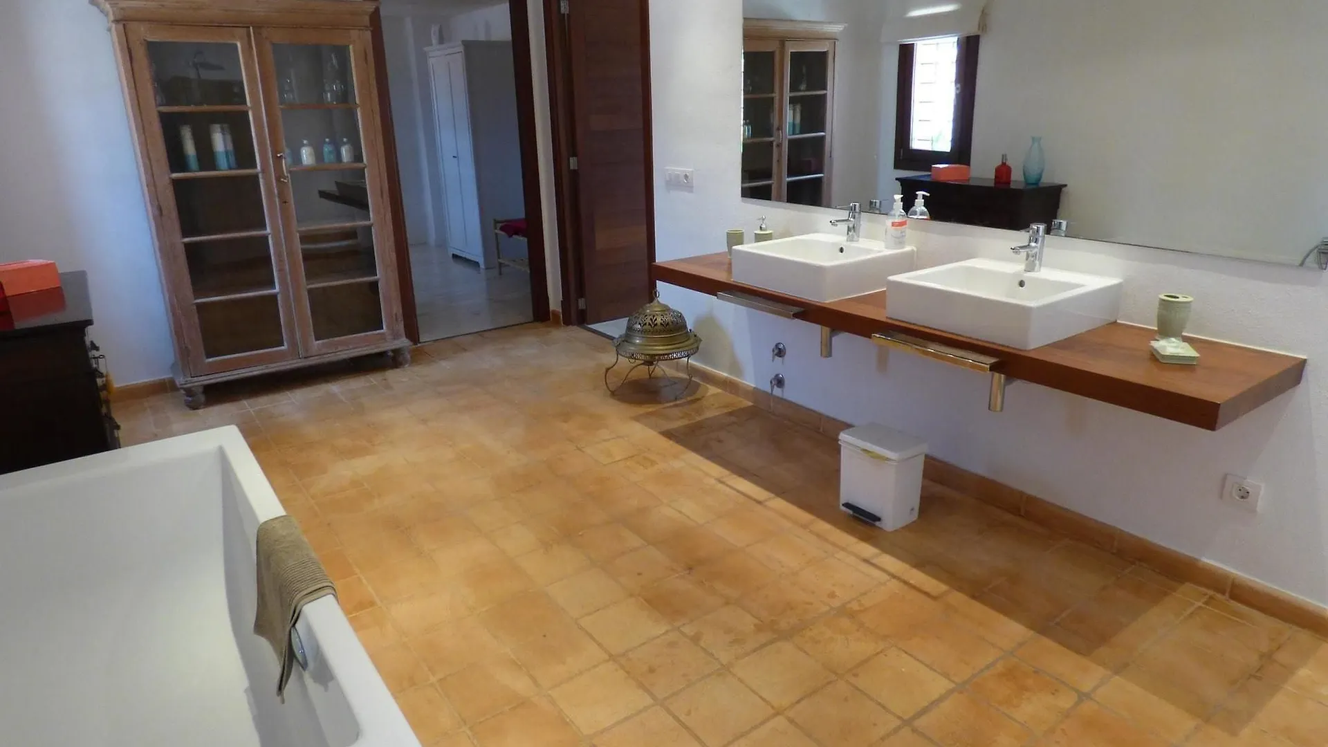 Villa With 5 Bedrooms In Formentera, With Private Pool, Furnished Terr Cap de Barbaria スペイン